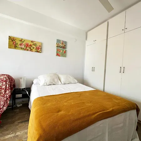 Hac - Terraza Con Vistas Al Mar, Wifi, Centro A 200 Metros, Playa A 600 Metros Торремолинос