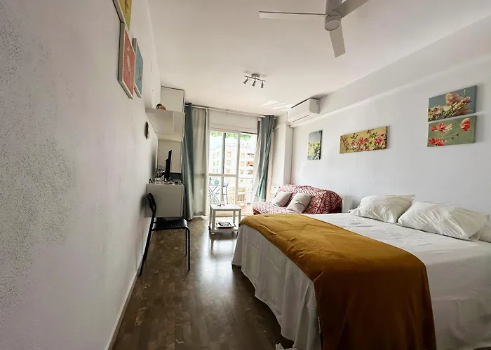 Apartment Hac - Terraza Con Vistas Al Mar, Wifi, Centro A 200 Metros, Playa A 600 Metros