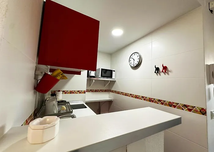 Apartment Hac - Terraza Con Vistas Al Mar, Wifi, Centro A 200 Metros, Playa A 600 Metros Torremolinos