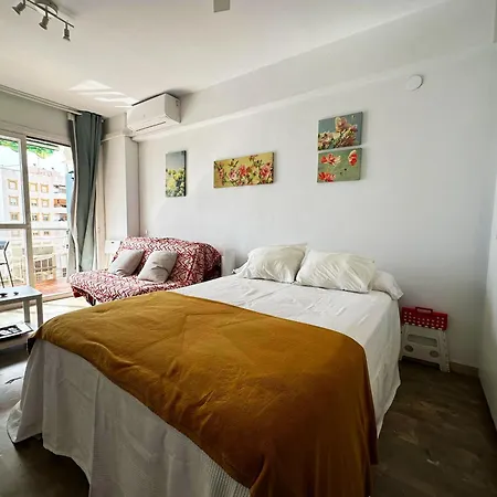 Hac - Terraza Con Vistas Al Mar, Wifi, Centro A 200 Metros, Playa A 600 Metros Torremolinos