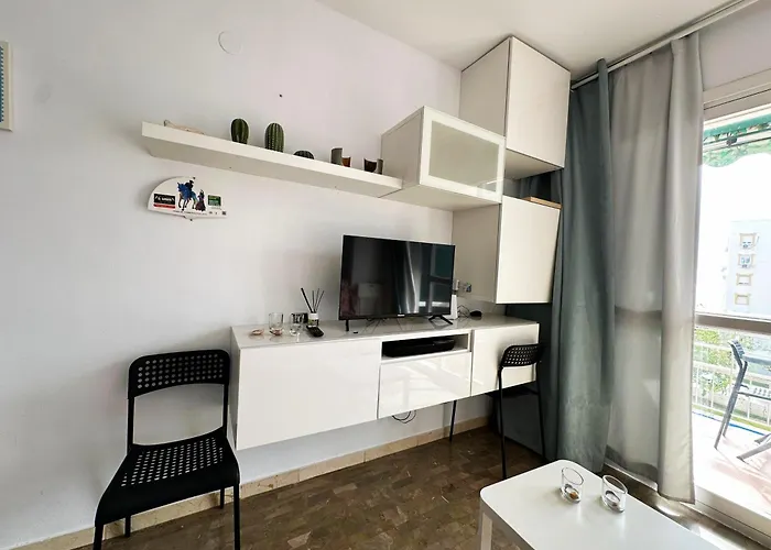 Hac - Terraza Con Vistas Al Mar, Wifi, Centro A 200 Metros, Playa A 600 Metros Torremolinos