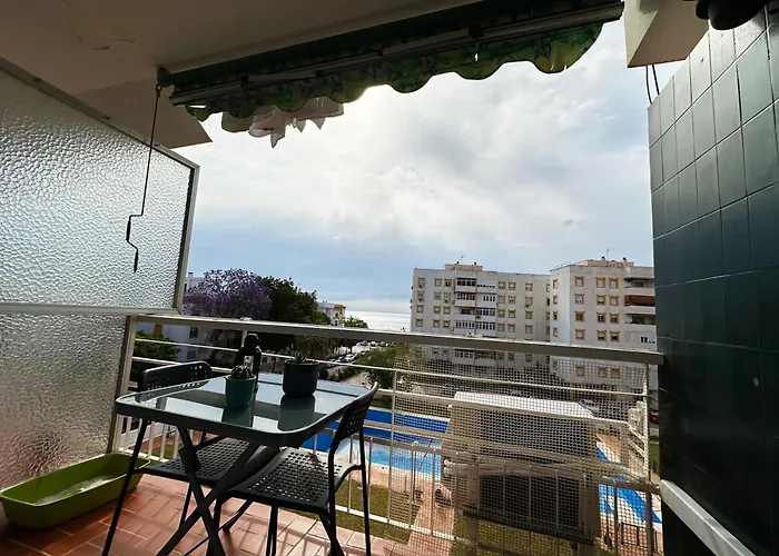 Apartamento Hac - Terraza Con Vistas Al Mar, Wifi, Centro A 200 Metros, Playa A 600 Metros Torremolinos